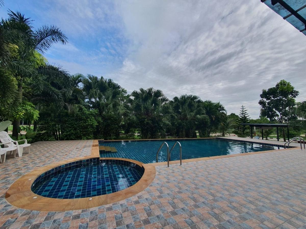 Phuphayot Resort Trang Exterior photo
