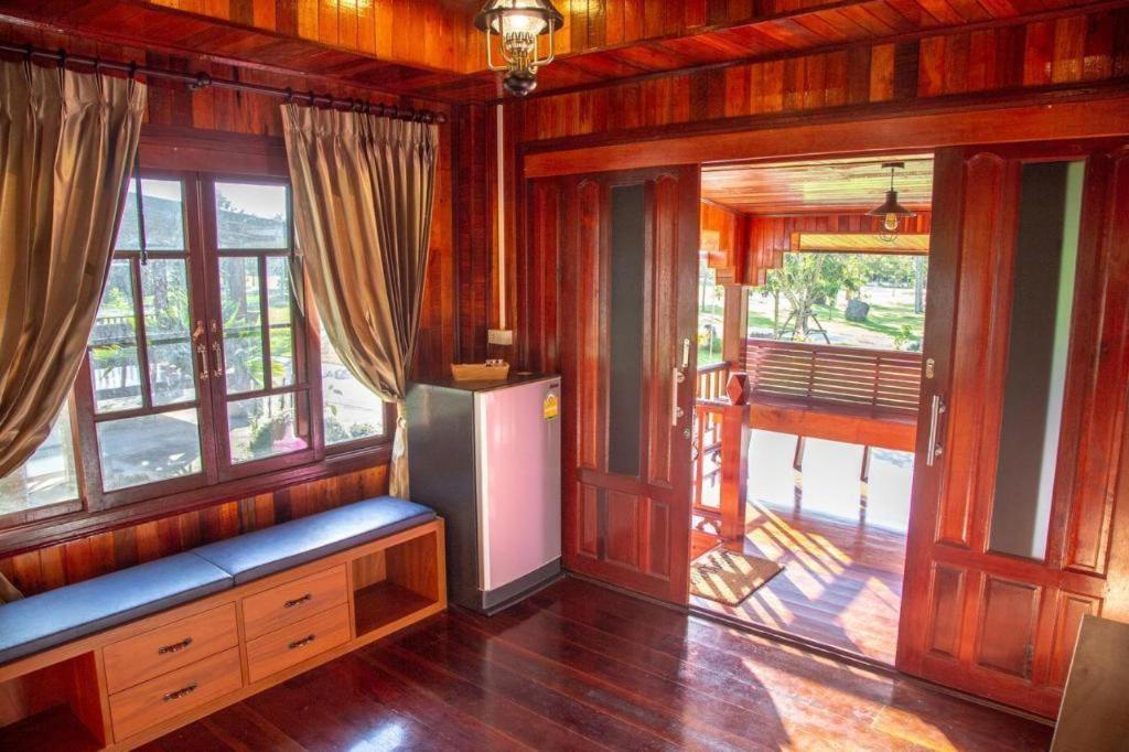 Phuphayot Resort Trang Exterior photo