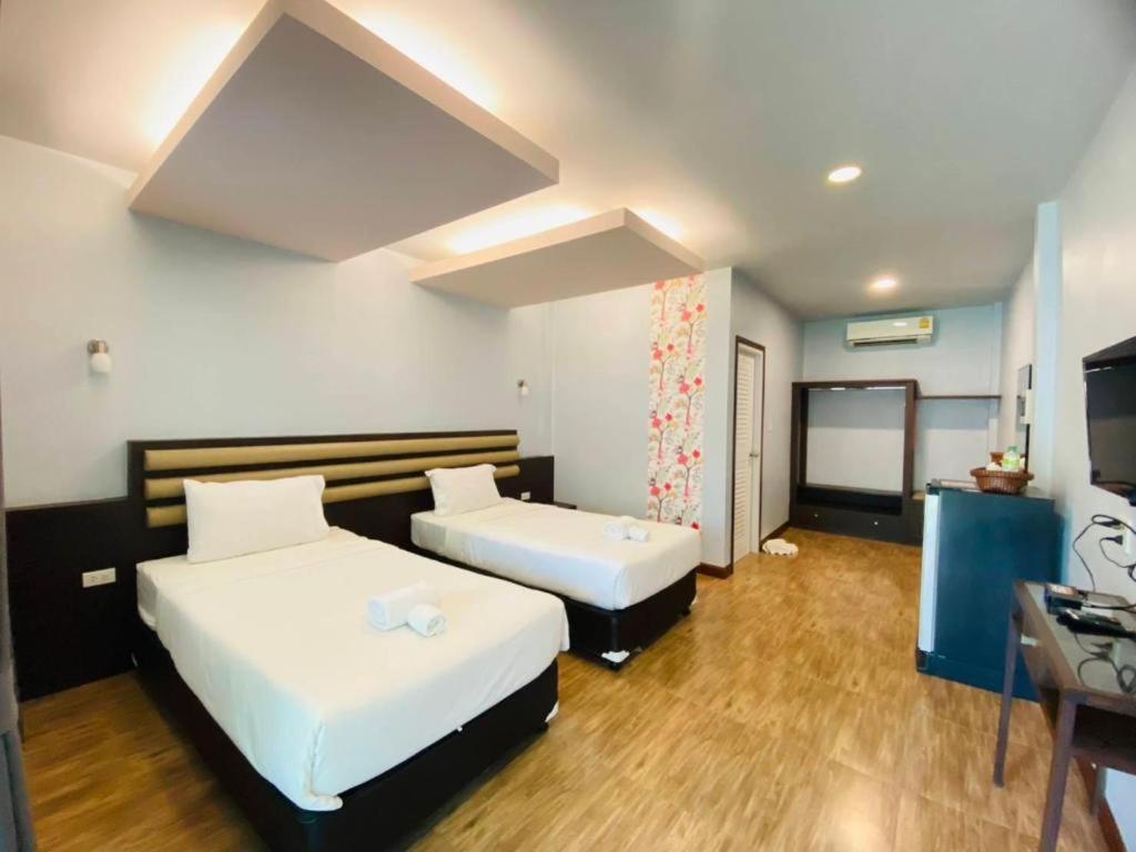 Phuphayot Resort Trang Exterior photo